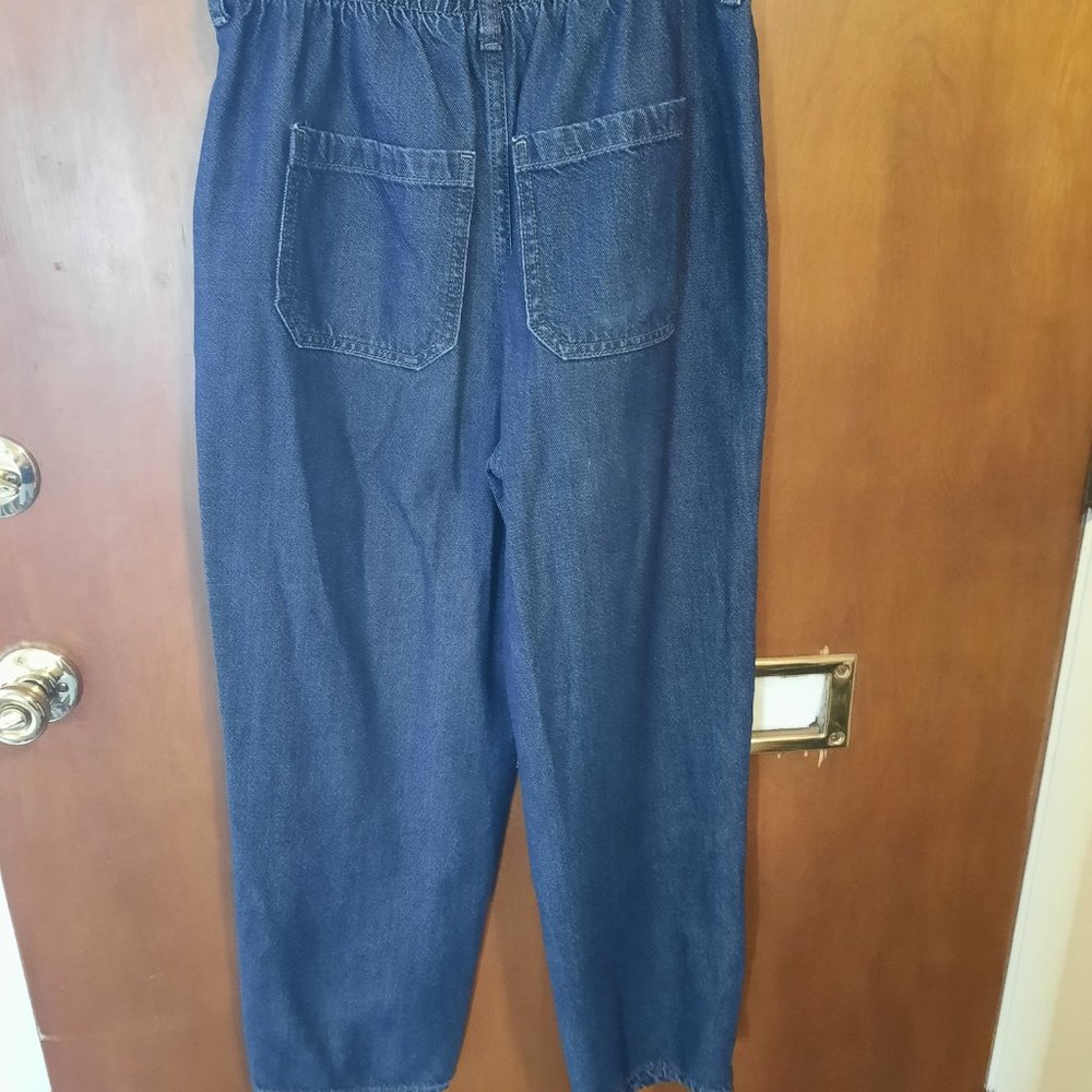 Universal Thread Ladies Jeans - Picture 2 of 4